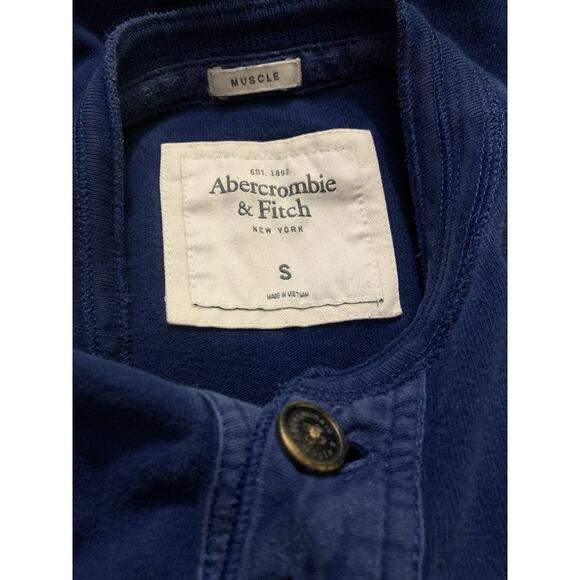 Abercrombie & Fitch Shirt Mens small Henley Muscle Grunge Distressed Y2K - Picture 4 of 8